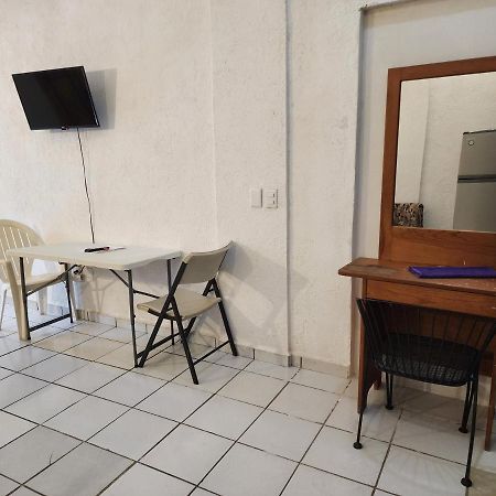 Small Studio Apt 5Min To Dt! 锡瓦塔塔内霍 外观 照片